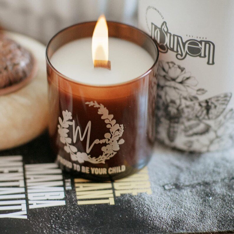 Hand-Poured Soy Candle in Ceramic Jar — photo 9