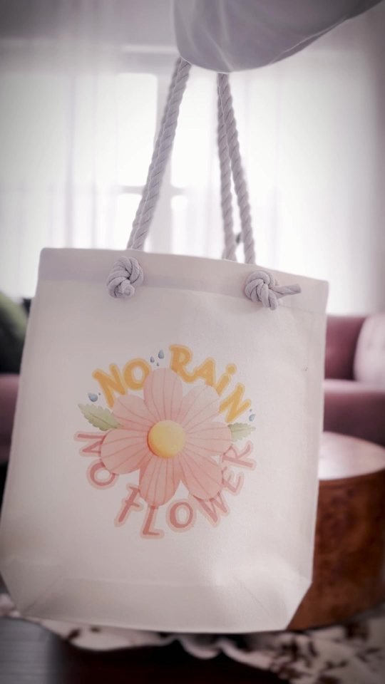No Rain Flower Tote Bag – DHorse Studio video